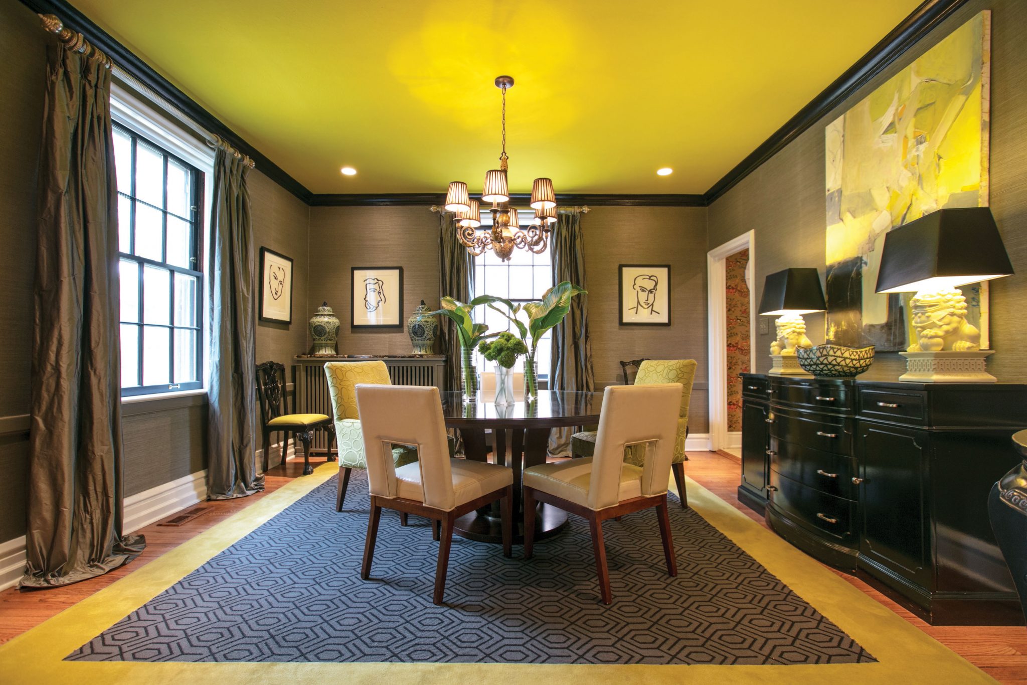 Whimsical Charm Town&Style